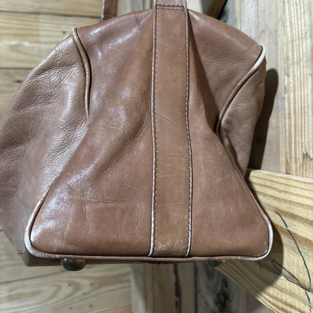Vtg Tumi Full Grain Leather Tan Duffel Satchel Bag Crossbody Removable Strap